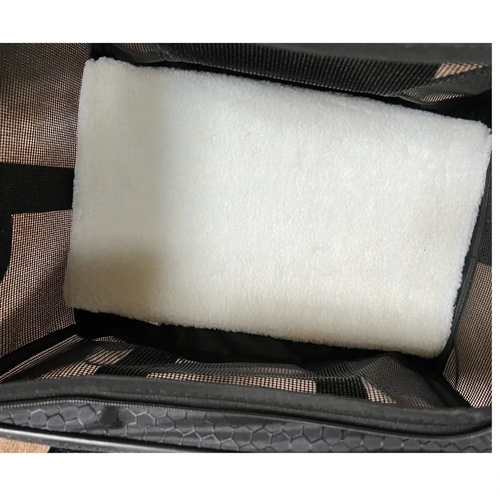 SHERPA Pet Carrier Brand New with Tags